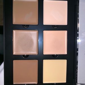 Anastasia Beverly Hills Contour Kit